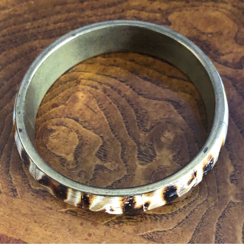Vintage solid brass rare nautilus fossil bangle bracelet NWT - Picture 5 of 9
